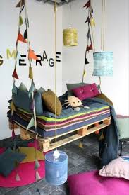Betten sind unter den palettenmöbeln besonders. Die 26 Besten Ideen Zu Kinderbett Aus Europaletten Palettenbett Fur Kinder Kids Bed Pallet Bed For Kids Palettenmobel Kinder Bett Bett Aus Paletten Kindermobel
