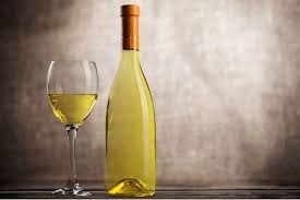Quel Vin Blanc Choisir Pour Cuisiner Vin Blanc Bouteille De Vin Vin