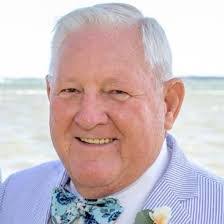 Carolyn Madden's Instagram, Twitter & Facebook