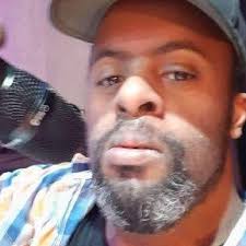 Stream Mike Gee music