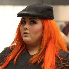 Melissa Stell's Instagram, Twitter & Facebook