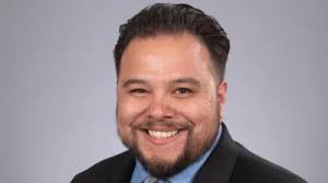 Eric Jay Klug acquires 427 W. County Line Road, Barrington Hills