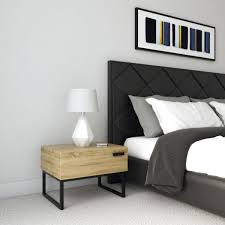 Find the best black nightstands & bedside tables for your home in 2021 with the carefully curated selection available to shop at houzz. What Color Nightstand With Black Bed Roomdsign Com