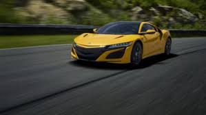 Jadi, sekarang apa yang dia perlukan adalah peluang untuk menimba pengalaman dan terus belajar mengenai perlumbaan itu. Mari Belajar Drifting Dengan Mat Gila Mad Mike Mekanika