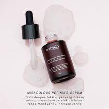 Memiliki kandungan azeclair yang lebih ringan dibandingkan dengan azelaic acid, serum ini mampu mencerahkan kulit wajah tanpa membuat kulit kering dan iritasi. Avoskin Miraculous Refining Serum Shopee Malaysia
