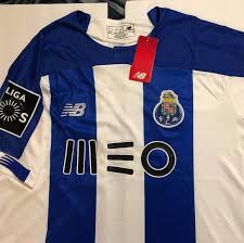 Mexico will be without star winger jesus tecatito corona for an extended period, el tri manager with tecatito out, osorio will likely turn to his bounty of depth at the position, with hirving lozano. New Jesus Tecatito Corona 17 Fc Porto Soccerjerseysale Facebook