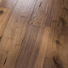 Hand scraped hardwood flooring, also known as hand sculptured, gives a warm, classic look to modern homes that works well on solid or engineered wood floors. Amish Hand Scraped Homerwood
