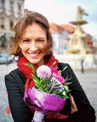 Aktor do końca swoich dni martwił się o to, jak potoczą się losy jego pociech. Anna Cieslak Zawladnela Sercem Edwarda Miszczaka Zaskakujacy Zwiazek Dyrektora Tvn I Aktorki Wideoportal Tv Plotki Gwiazdy Komentarze Wideoportal Tv