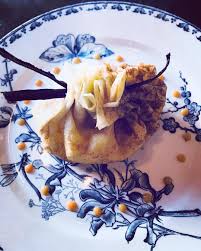 Crepe Pommes Caramelisees Au Calvados Et Caramel Beurre Sale Lesenfantssages Lehavre Lh Normandie Normandy Restaurant Restaurantlehavre Decoration Ins