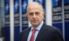 Geoană: România trebuie să devină al cincilea jucător instituţional al EADS 