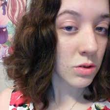 Geena Liz Shields (@chicageena)