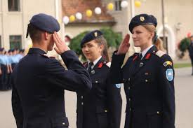 Militar / armată adaugă categorii. Ultimul Apel De SearÄ Al PromoÅ£iei 2018 Din Colegiul NaÅ£ional Militar Stefan Cel Mare Cotidianul Crai Nou