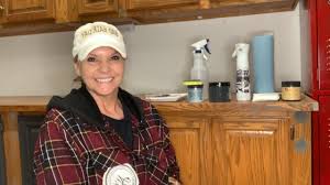 To paint kitchen cabinets with dixie belle chalk paint. Painting Cabinets With Dixie Dixie Belle Paint Company