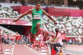 Gold medalist nelson evora of portugal celebrates following the men. Pdsv Feieqq97m