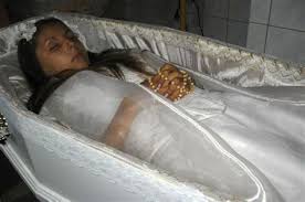 Disturbing photos of corpses in coffins are appearing all over social media. Beautiful Girls In Their Caskets Beautiful Girls In Their Coffins Section 5 Please Add Videos To Your Favourite Videos Super Car Mania