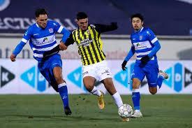 Our website is made possible by displaying online advertisements pec zwolle have scored an average of 1.27 goals per game since the beginning of the season in the. Pec Zwolle Verlengt Na Reijnders En Huiberts Opnieuw Met Belangrijke Basiskracht Nederlands Voetbal Ad Nl