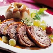 Canard A L Orange Magret Aux Prunes Poulet Facon Creole Tian D Agneau Aux Peches Les Associations Ne Manquent P Canard Farci Magret De Canard Recette Oie