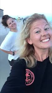 Kristal Lake's Instagram, Twitter & Facebook