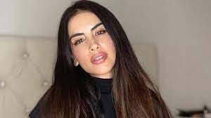 Qué tanto cambia? Jessica Cediel sorprende con foto de su adolescencia |  KienyKe