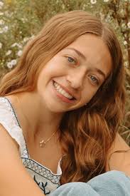 Detroit Catholic's Salute to Excellence 2025: Honoring this year's top  graduates- Detroit Catholic