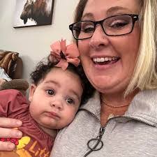 Autumn Cunningham's Instagram, Twitter & Facebook