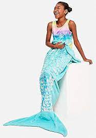 See more ideas about silicone mermaid tails, justice backpacks, justice accessories. Justice Jumbo Sequin Mermaid Tail Blanket Buy Online In Andorra At Andorra Desertcart Com Productid 154322258