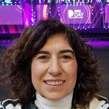 Dulce Batista no LinkedIn: Vtex Day 2023. Repensando a capacidade e  qualidade de conectar…