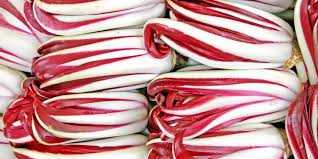 Italia 5,82€/kg * l'immagine ha il solo scopo di presentare il prodotto. Chi Produce Il Vero Radicchio Rosso Di Treviso Civilta Del Berecivilta Del Bere
