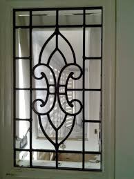 200.000 / m2 sampai dengan rp. Teralis Minimalis Terbaru Untuk Jendela Dan Pintu Rumah Window Grill Design Modern Window Grill Design Steel Door Design