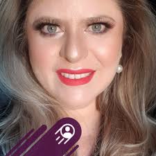 Familiares, colegas e ex-alunos da Regina, nosso abraço solidário