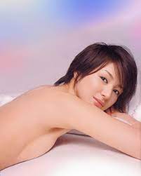 吉瀬美智子 元モデルの色気が漂う熟女人妻が生き方が幸せを導いているおっぱい画像 - エロ画像 - エロ画像