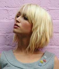 If taylor can pull it off, anyone can! 30 Choppy Bob Hairstyles With Bangs Ideas Hairstyles With Bangs Bob Hairstyles Short Hair Styles