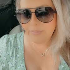 Naomi Baxter (@NaomiBax)