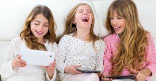 Fun Games To Play Over Zoom Or Facetime In 2020 Kid Sister Sister Friends Three Kids