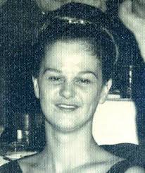 Sharon Doman's Instagram, Twitter & Facebook