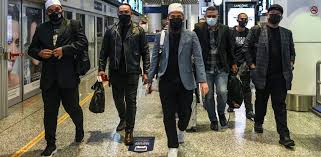 Bukan hanya mengirimkan hadiah, ebit lew juga menitipkan ucapan istimewa buat bidadari kesayangannya. Saya Akan Beli Barang Perubatan Hantar Terus Ke Gaza Malaysia Sayangkan Palestin Ebit Lew Ke Gaza Sinar Harian