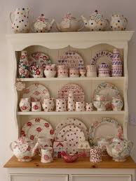 Emma Bridgewater Polka Dot On Display One Day I Will Have A Dresser Like This Emma Bridgewater Emma Bridgewater Pottery Shabby Chic Kitchen
