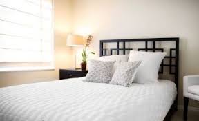 Beberapa saran bisa dipertimbangkan akan tetapi beberapa saran lain menambah tingkat kebingungan. Selonjor Kaki Ke Arah Kiblat Konsultasi Agama Dan Tanya Jawab Pendidikan Islam