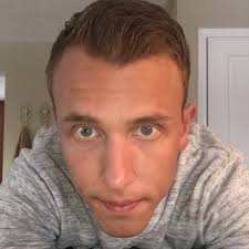 Mitch Vruggink (@vrugg)