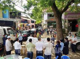 Xem đá gà trực tiếp không lag với những trận đá gà campuchia đỉnh cao ở đấu trường thomo, tại đây các bạn sẽ được thưởng thước đá gà cựa sắt đầy nhưng bù lại ở các quốc gia khác như thái lan, campuchia, philippines,. Cá»©u Trá»£ 350 Há»™ Gia Ä'inh Gá»'c Viá»‡t Trong Khu Vá»±c Phong Tá»a Táº¡i Campuchia