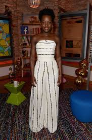 Her father, a senator, was then a visiting lecturer in political science. Lupita Nyong O Speaks Spanish On Despierta America Popsugar Latina