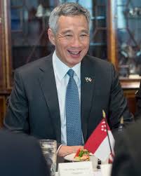 If he becomes the next pm, my guess is either indranee (second minister for finance) or chan (former mti minister) will ascend to the role. Lawrence Wong Second Wife Lawrence Wong On Politics Policies And Living Alone Latest Singapore News The New Paper At First It Starts As A Conversational Comma A Mild Distraction But