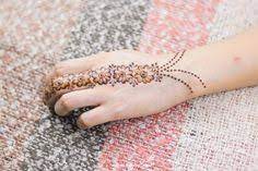 Maybe you would like to learn more about one of these? 55 Ide Henna Anak Kecil Di 2021 Henna Desain Henna Tato Henna