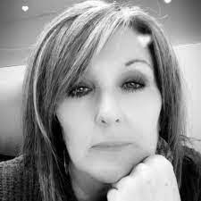 Rhonda Crist's Instagram, Twitter & Facebook