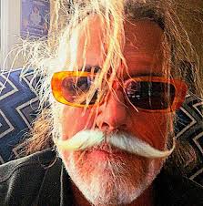 What restaurant was in the Markland Mall Plaza before KFC?