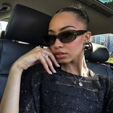 Olivia Hinton (oliviaahinton)