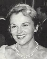 Araceli Cooper's Instagram, Twitter & Facebook