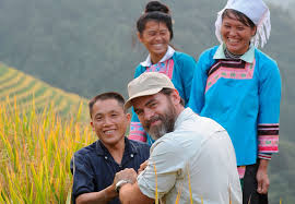 Rdv en terre inconnue il y a quelques jours, à travers « une semaine un livre. Frederic Lopez Eve Mag