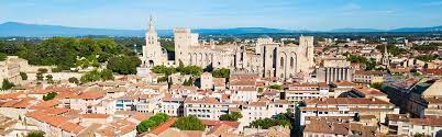 Un policier a été tué par des tirs lors d'une opération de police à avignon selon le dauphiné. Hotels Avignon Buchen Online Campanile