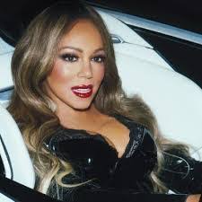 Marissa Knowles's Instagram, Twitter & Facebook